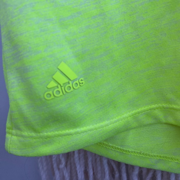 Adidas ladies golf polo size xs low collar short sleeve top athletic summer - Picture 2 of 10